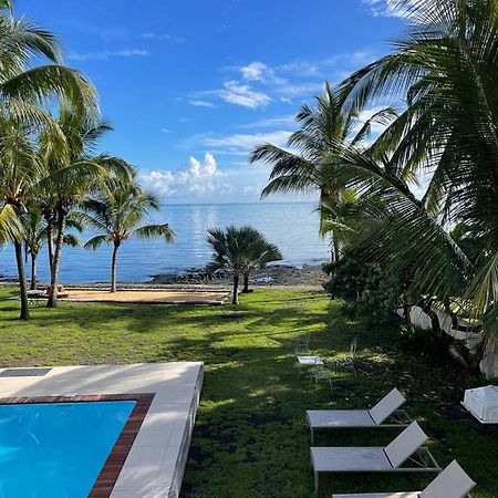 Canari Waterfront Villas Roches Noires Exterior photo