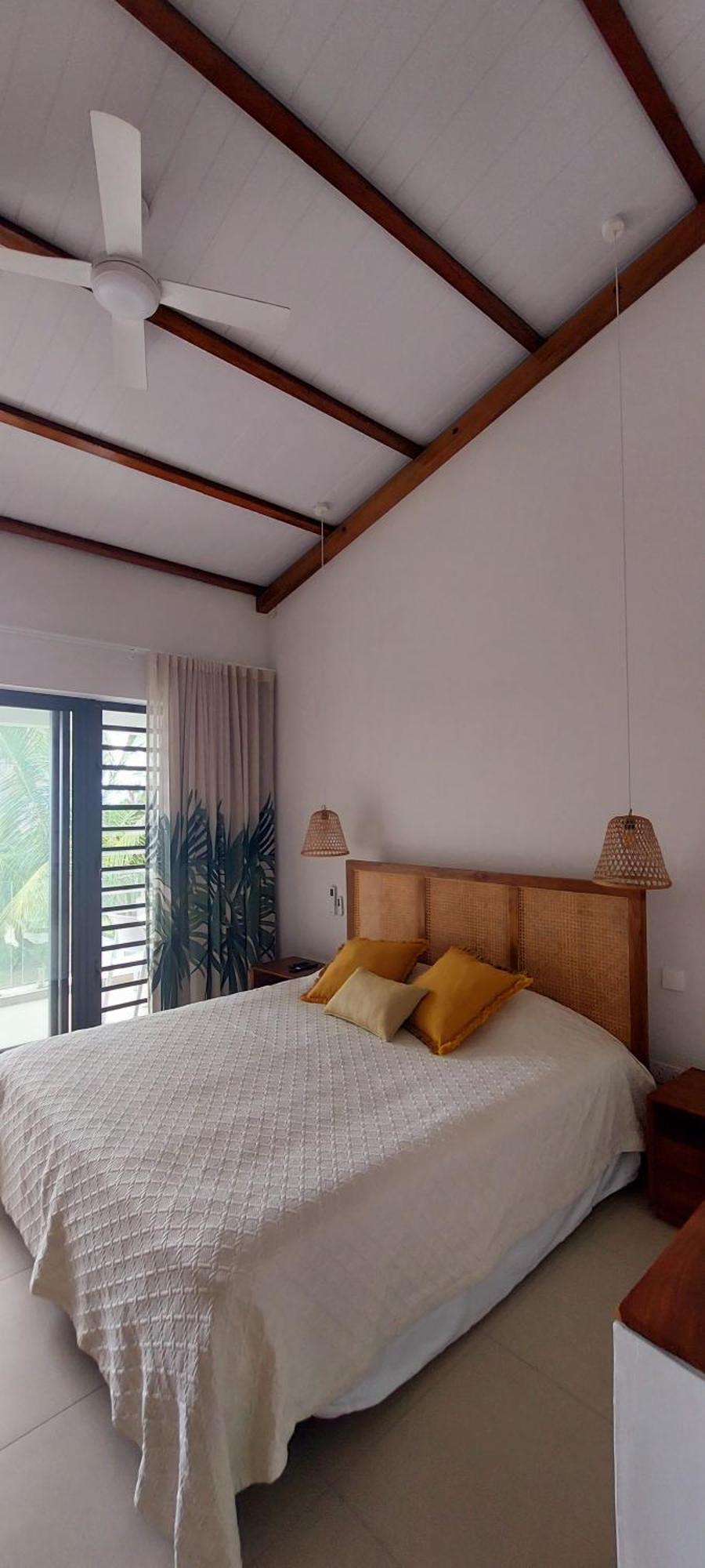 Canari Waterfront Villas Roches Noires Exterior photo