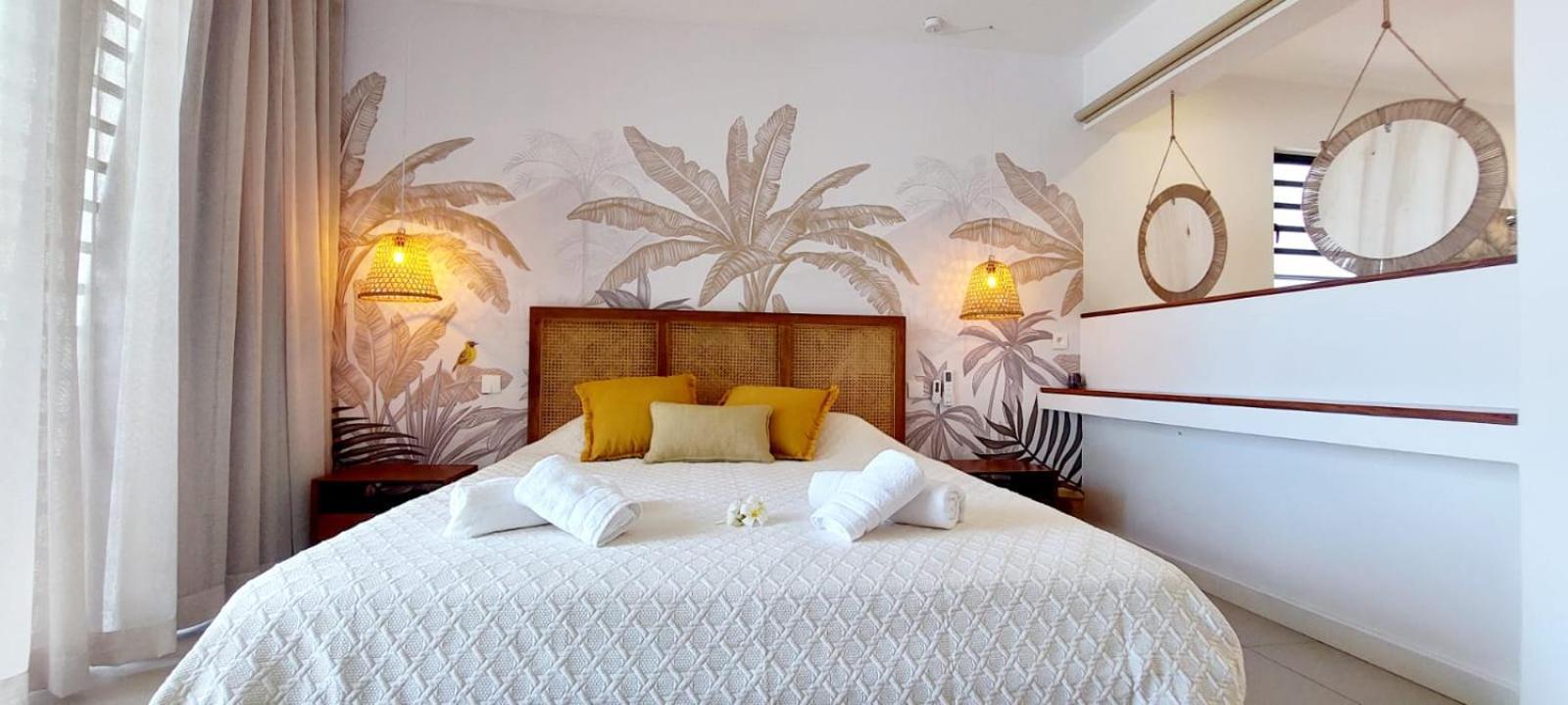 Canari Waterfront Villas Roches Noires Exterior photo